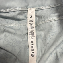 Load image into Gallery viewer, Lululemon Women&#39;s Athletic Pants Size 14
