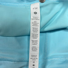 Load image into Gallery viewer, Lululemon Athletic Skirt Size 4 Tall
