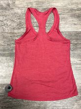 Load image into Gallery viewer, Vuori Women&#39;s Athletic Tank Size Small
