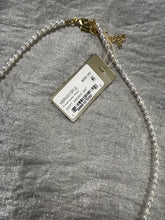 Load image into Gallery viewer, Barse pearl bow necklace
