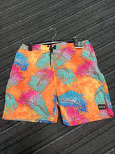 Load image into Gallery viewer, Hurley Men's Swim Trunks Size 32 -Floral
