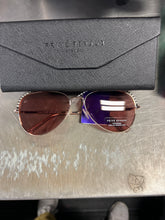 Load image into Gallery viewer, Prive Revaux Sunglasses
