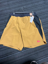 Load image into Gallery viewer, Florence Men's Swim Trunks Size 32 -Yellow
