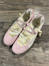 Load image into Gallery viewer, Puma Women's Speedcat Ballet Suede Size 8.5
