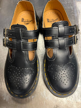 Load image into Gallery viewer, Dr Martens Casual Shoes Women's Size 5
