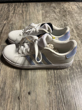 Load image into Gallery viewer, Adidas Women&#39;s Grand Court Size 7
