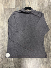 Load image into Gallery viewer, Colosseum Athletics Men&#39;s Athletic Long Sleeve Size Large
