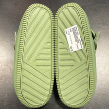 Load image into Gallery viewer, Nike Calm Mules Men&#39;s Size 6/Women&#39;s Size 7
