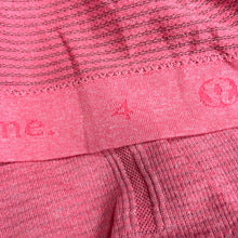 Load image into Gallery viewer, Lululemon Women's Athletic Tank Size 4
