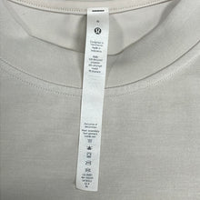 Load image into Gallery viewer, Lululemon Women&#39;s Sweatshirt Size 6
