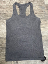 Load image into Gallery viewer, Lululemon Women&#39;s Athletic Tank Size 4
