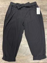 Load image into Gallery viewer, NWT Athleta Women&#39;s Athletic Pants Size 20
