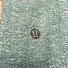 Load image into Gallery viewer, NWT Lululemon Men&#39;s Athletic Short Sleeve Size Small
