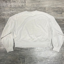 Load image into Gallery viewer, Lululemon Women&#39;s Sweatshirt Size 6
