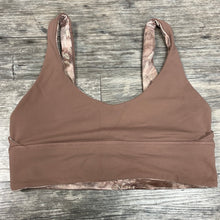 Load image into Gallery viewer, Lululemon Sports Bra Size 8
