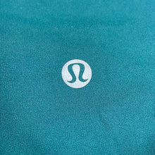 Load image into Gallery viewer, Lululemon Women&#39;s Athletic Pants Size 2
