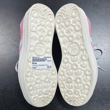 Load image into Gallery viewer, Adidas Gazelle Platforms Women&#39;s Size 6.5
