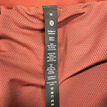 Load image into Gallery viewer, Lululemon Men&#39;s Athletic Shorts Size Medium
