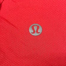 Load image into Gallery viewer, Lululemon Women's Athletic Tank Size Small
