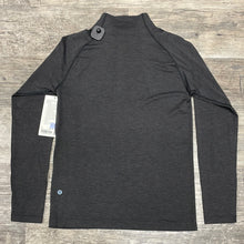 Load image into Gallery viewer, NWT Lululemon Men&#39;s Athletic Long Sleeve Size Small
