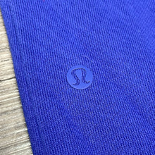 Load image into Gallery viewer, Lululemon Women&#39;s Athletic Pants Size 2
