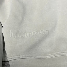 Load image into Gallery viewer, Lululemon Women&#39;s Sweatshirt Size 6
