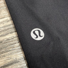 Load image into Gallery viewer, Lululemon Women's Athletic Pants Size 4
