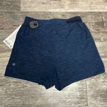 Load image into Gallery viewer, NWT Lululemon Men&#39;s Athletic Shorts Size Small
