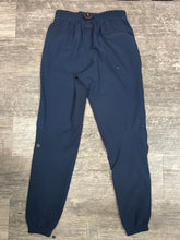 Load image into Gallery viewer, Lululemon Men&#39;s Athletic Pants Size XS
