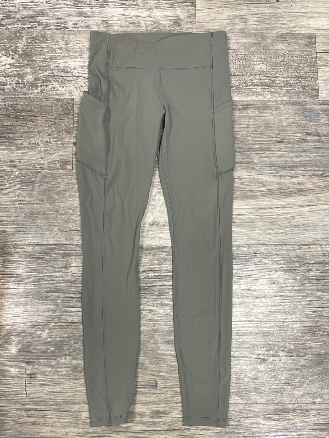 Lululemon Women's Athletic Pants Size 6