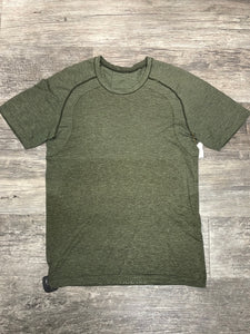 Lululemon Men's Athletic Short Sleeve Size Small