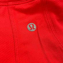 Load image into Gallery viewer, Lululemon Women's Athletic Long Sleeve Size M
