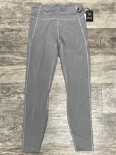 Load image into Gallery viewer, NWT Allbirds Women&#39;s Athletic Pants Size Small
