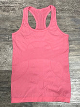 Load image into Gallery viewer, Lululemon Women's Athletic Tank Size 4
